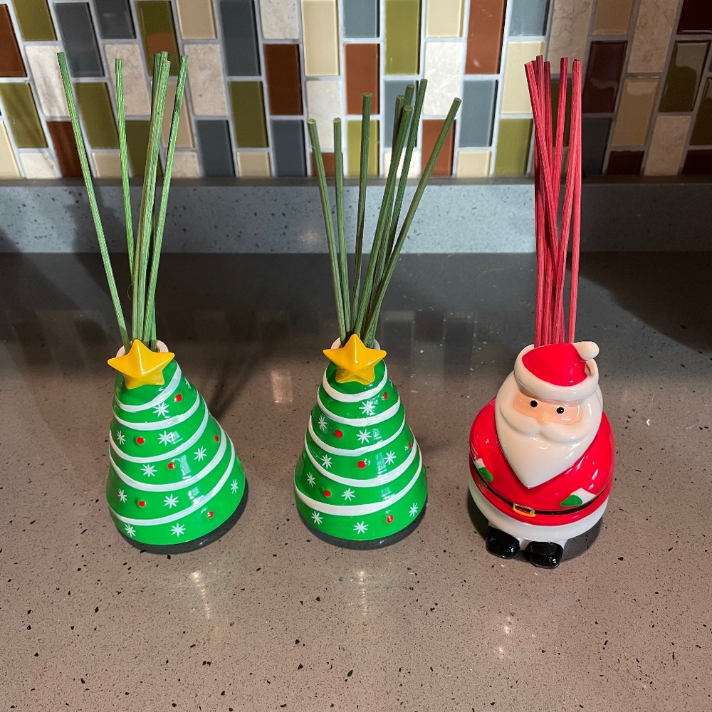 3 ceramic holiday diffuser bottles - Christmas tree and Santa